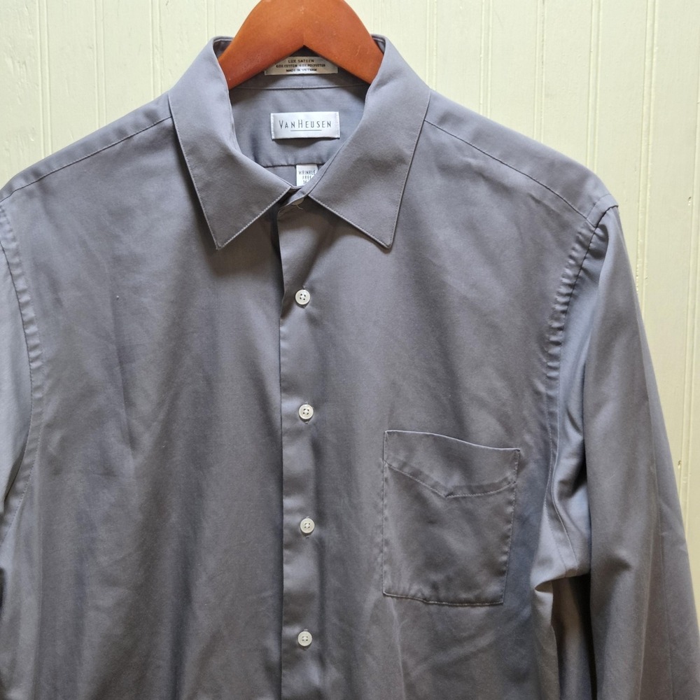 Van Heusen Dress Shirt Mens 16.5 34/35 Gray Wrinkle Free Lux Sateen Long Sleeve